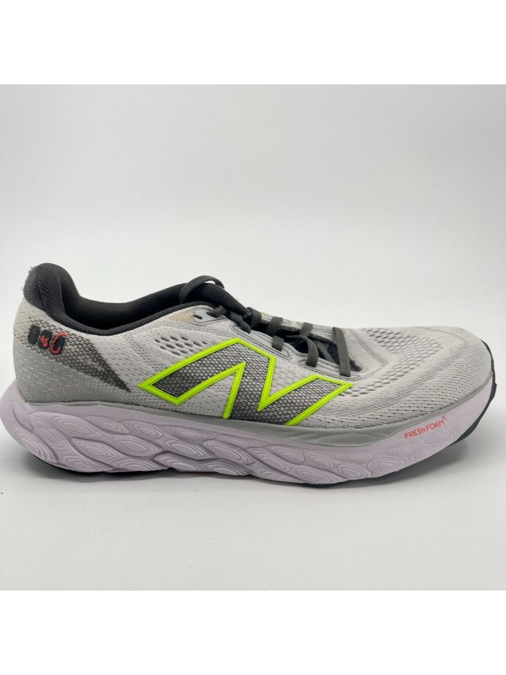 New Balance Fresh Foam X 880v14 Womens Size 10 Gray Green Running Shoes Sneakers